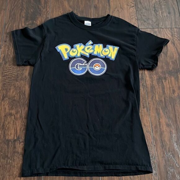 Pokémon Go black Tee shirt size Small in GUC - Picture 1 of 5